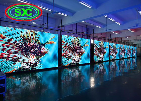 실내 풀 컬러 P4 SMD LED 디스플레이 모듈 256*128mm 1/8 스캔 에너지 절약 및 환경 보호