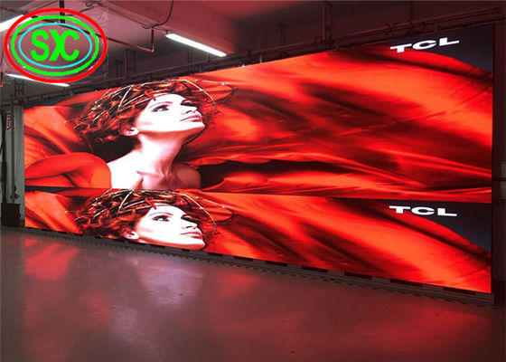 좋은 가격 의류점 P2.5 포스터 거울 실내 전색 LED 192mm X 192mm 전색 LED 디스플레이 온라인으로