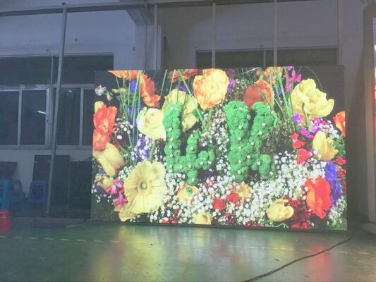 광고 이벤트 및 더 높은 밀도 P4 비디오 벽을 위한 실내 풀 컬러 LED 디스플레이