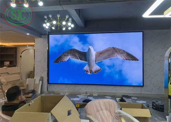 실내 렌터 피치 1.9 2.9Mm 2.97 곡선 무역 박람회 LED 디스플레이 화면 패널 비용 효율적 P2.9 2.9 P2 P3.9 디지털 비디오 벽