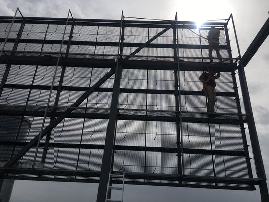 좋은 가격 P3.91-7.82는 Window,500x1000mm 상자, 3500 브라이트킨을 위한 투명한 LED 디스플레이 32768 화소 / 스큐텀고 휘도에 유리를 끼웁니다 온라인으로