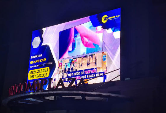 IP65 방수 SMD1921 LED 디스플레이 높은 밝기 5000cd/m2 AC 110/220V 입력 전압