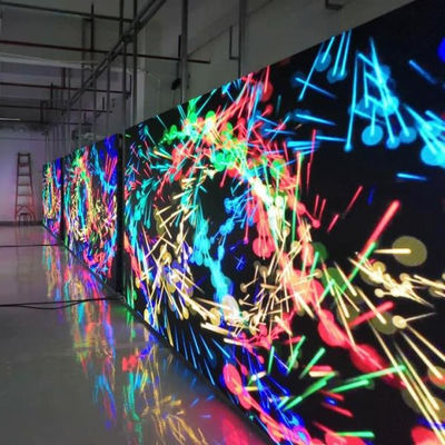 256*128 모듈 해상도의 고휘도 파인 피치 LED 디스플레이, 1000CD/SQM 밝기 및 SMD2121 램프 타입
