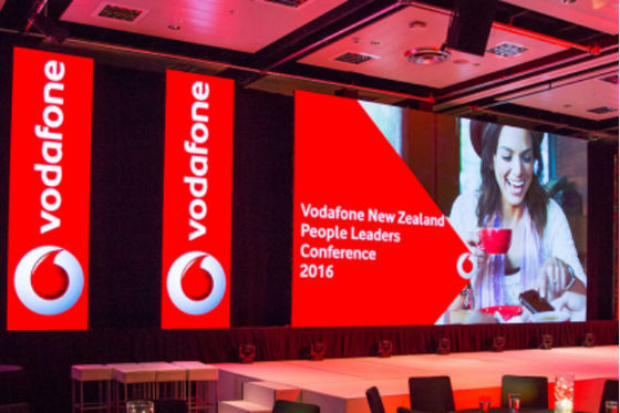 1000HZ 프레임 주파수 LED 렌터 디스플레이 광고 및 홍보