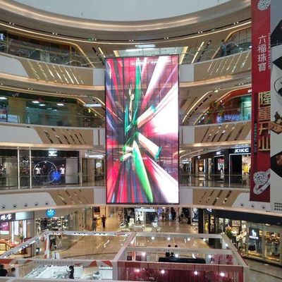 투명한 포스터 커튼 디스플레이 LED 실린더 62500 포인트/평방 미터 SMD2121