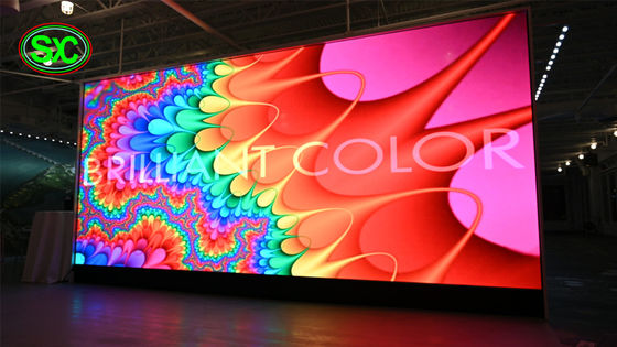 고해상도 SMD2121 RGB LED 디스플레이 내구성 64*32 점 매트릭스 해상도