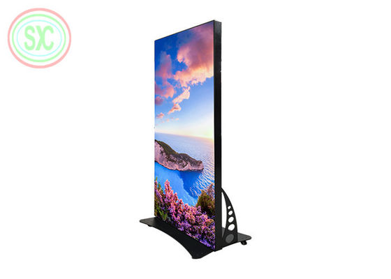 실내 포스터 디스플레이 및 전시회에 이상적인 표준 규격 640 x 2000mm 광고용 LED 스크린