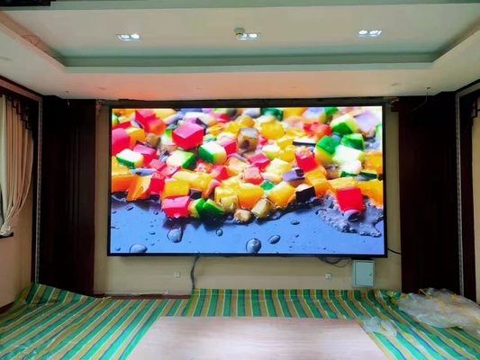 P2.5 LED 디스플레이 제어장치 카드 풀 컬러 RGB 2년 640*640 Mm 640x640 Mm 160*160mm 160000 cd/m2 1/32 스캔