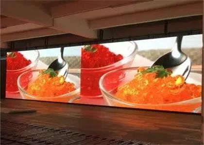 LED 디스플레이 화면 2000년 cd/M2 가벼운 모듈을 광고하는 고해상도 P3.91