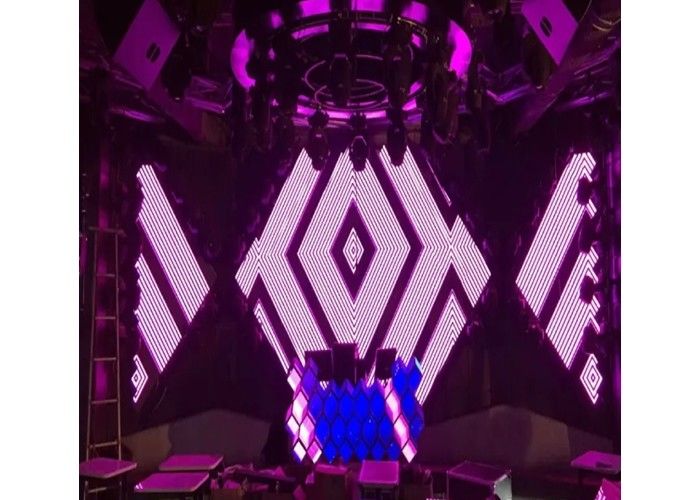 주도하는 화면 고해상도 굉장한 빛 P3을 광고하는 나이트 클럽 DJ
