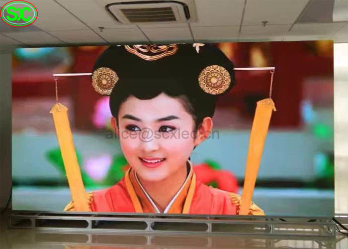 P4 100000hours 가동 시간을 가진 고밀도 실내 풀 컬러 발광 다이오드 표시