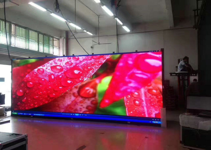 P4 풀 컬러 고 밝기 강철 Smd2121 광고 LED 렌터 스크린 3 년 보증
