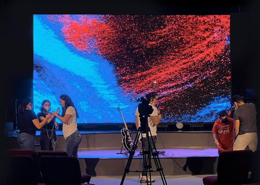 전체 컬러 P4 실내 임대 LED 디스플레이 화면 320x160mm 모듈 결혼식 콘서트 및 음악 축제