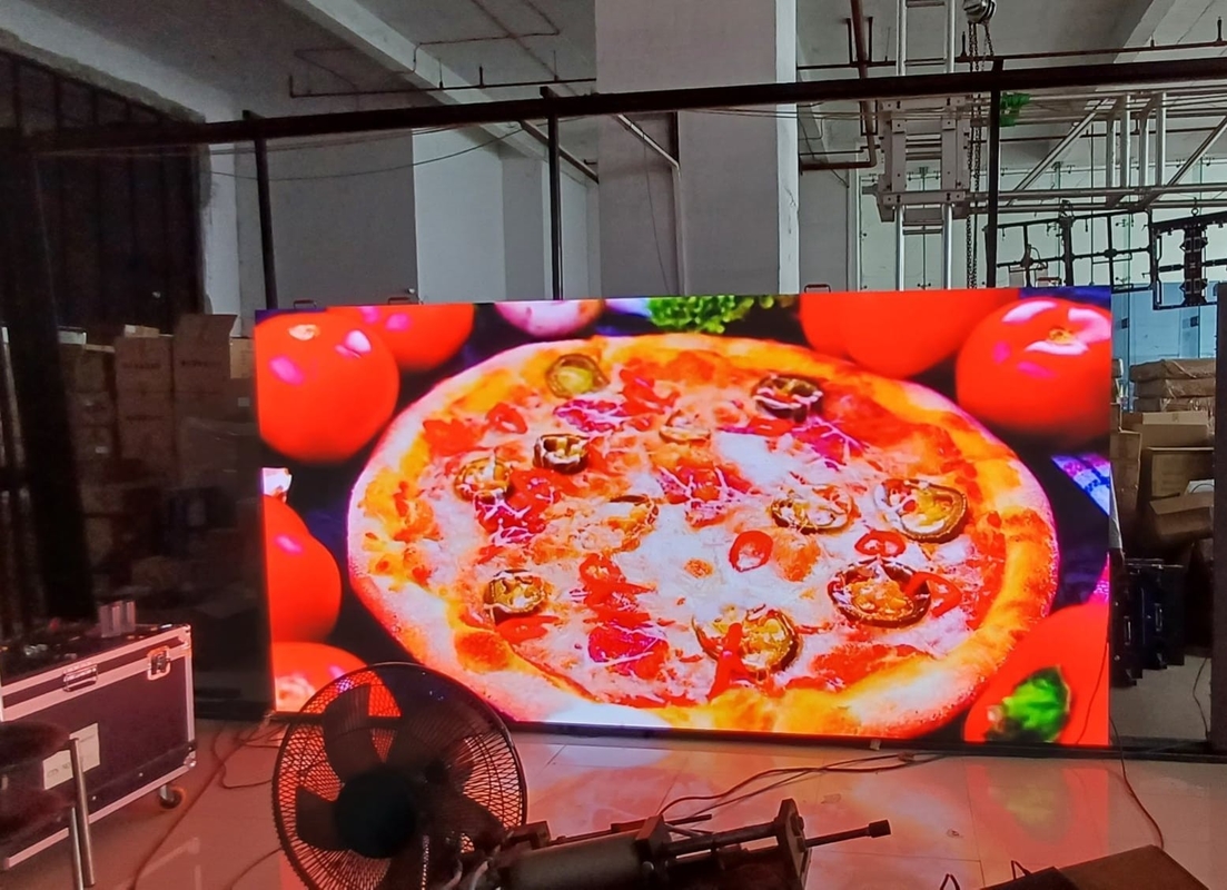 풀 컬러 전시 SMD LED 스크린 P10 5500 Nits 옥외 조정 임명