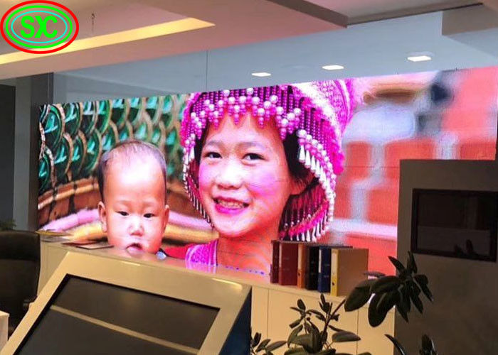 풀 컬러 비디오 1080p HD LED 화면 최고 품질 고 갱신 속도 블랙 SMD 실내