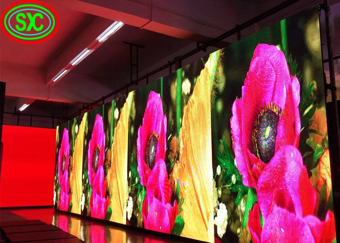 P6 P8 P16 LED 비디오 벽 6000CD/SQM 밝기 IP65 설치가 쉽다 LED 상업용 광고 디스플레이 화면