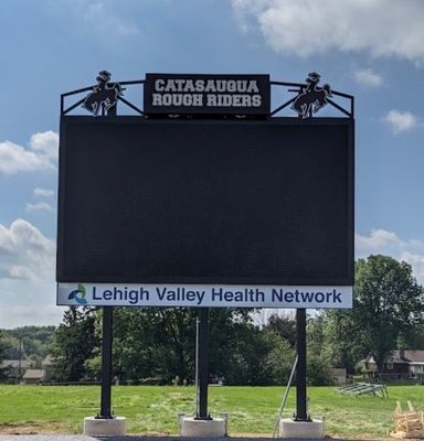 960X960MM 국무 고정된 P8 주도하는 비디오 디스플레이 / 주도하는 신호 빌보드 큰 광고 야외 풀 컬러 LED 디스플레이