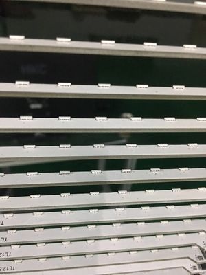 좋은 가격 HD p1.25 투명한 유리 LED Mesh 화면, LED 화면, LED 광고판 VIDEO 디스플레이 야외 투명한 LED 화면 온라인으로