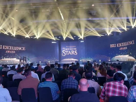 P3.91 실내 임대는 3840Hz 높은 갱신 속도로 스크린 패널을 주도했습니다