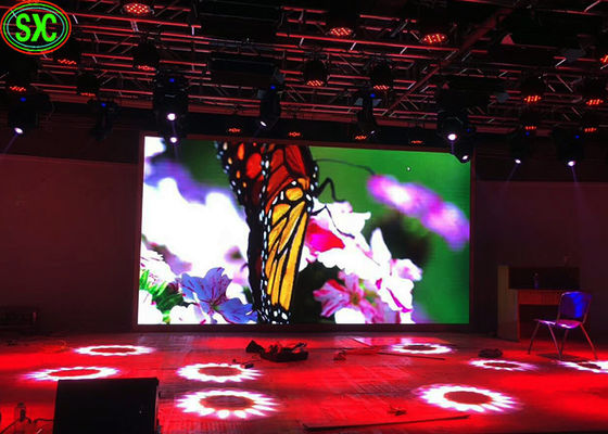 좋은 가격 IP45 단계 LED 스크린, SMD2121 P4는 편평한 영상 벽 MBI5124 운전사를 지도했습니다 온라인으로