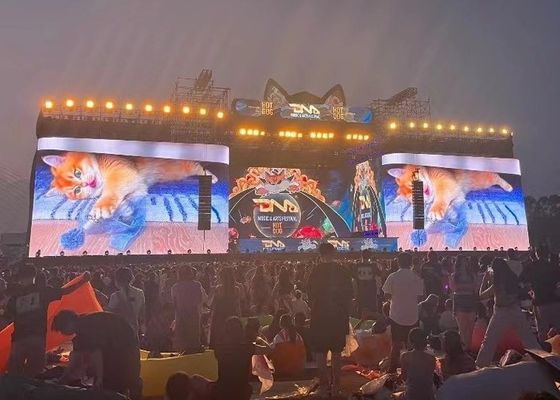 주사형 알루미늄 스크린 고정 설치/임대 커스터마이징 가능한 P16 옥외 방수 LED 스크린