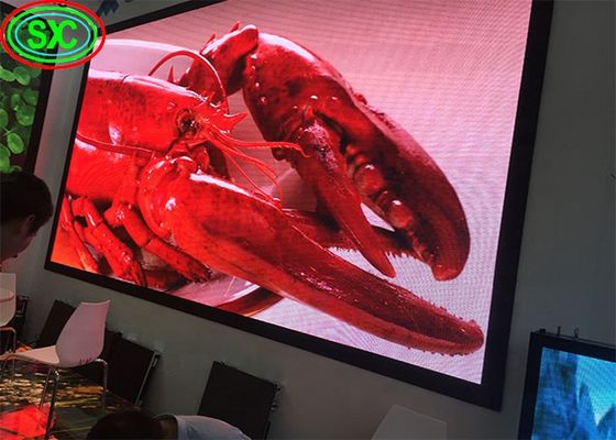 좋은 가격 야외 전색 LED 디스플레이, 유연하고 고화질, 방수 및 지연이 없습니다. 온라인으로