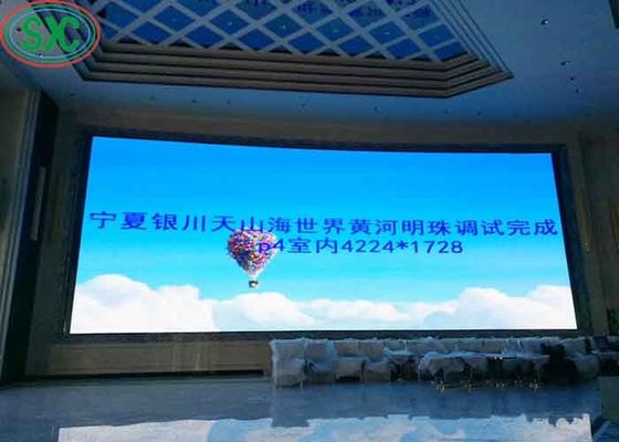 좋은 가격 SMD2121 P4 실내 RGB LED 다이 캐스팅 알루미늄 스크린 풀 컬러 디스플레이 고정 철강 캐비닛 온라인으로