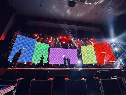 에피스타 P4.81 야외 풀 컬러 LED 렌터 스크린 1670만 화면 색상