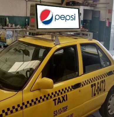 비동기 제어 및 1R1G1B 구성과 함께 사용자 정의 가능한 3mm Pitch Car LED 신호 디스플레이