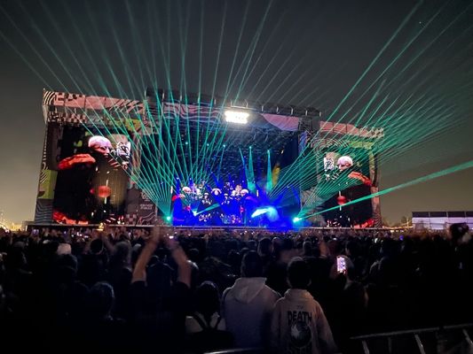 1pcs 모듈 Qty 및 CE/ROHS/FCC/ISO2001 표준으로 사용자 정의 가능한 야외 스테이지 LED 스크린