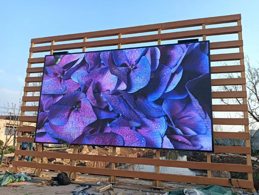 좋은 가격 높은 밝기 P6 야외 LED 디스플레이 광고판 960x960mm 철 캐비닛 및 3840hz 갱신 속도 온라인으로