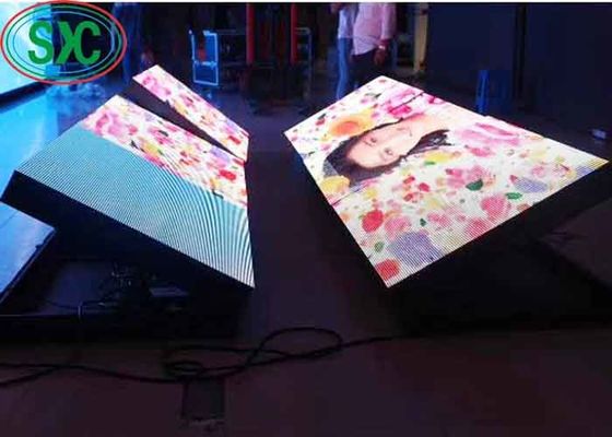 좋은 가격 1R1G1B 야외 전색 LED 다이 캐스트 알루미늄 스크린 SMD2121 3 년 보증 온라인으로