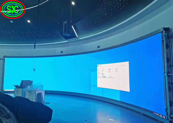 높은 정의 조정가능한 각 내각을 가진 실내 구부려진 P3.91 풀 컬러 발광 다이오드 표시