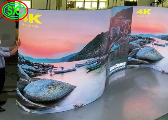 SMD2121 1200 cd/m2 P3.91 실내 주도하는 비디오 월 500X500mm