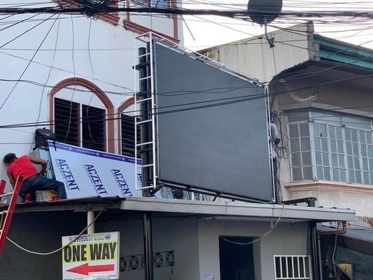 야외인 p10은 화면 SMD 3535  960x960mm에게 2S 이끌린 rgb LED 디스플레이 IP65 방수되 고정 설치 판타야를 보내게 했습니다